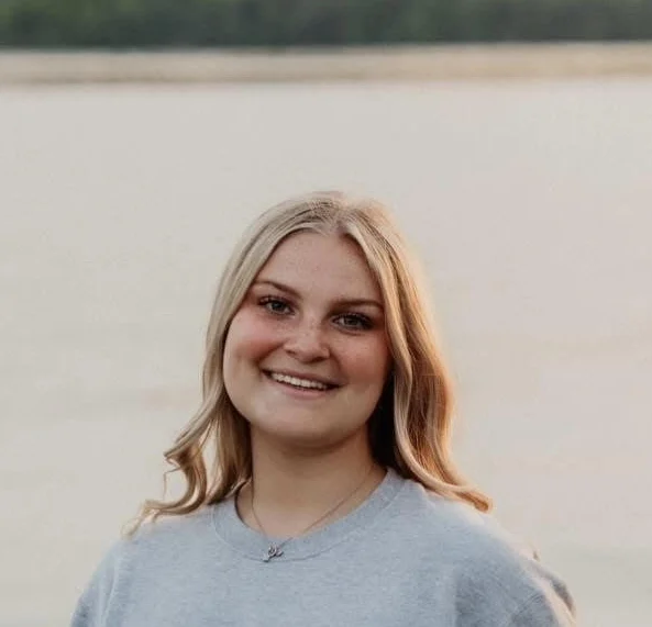 Headshot of Elizabeth Haggerty